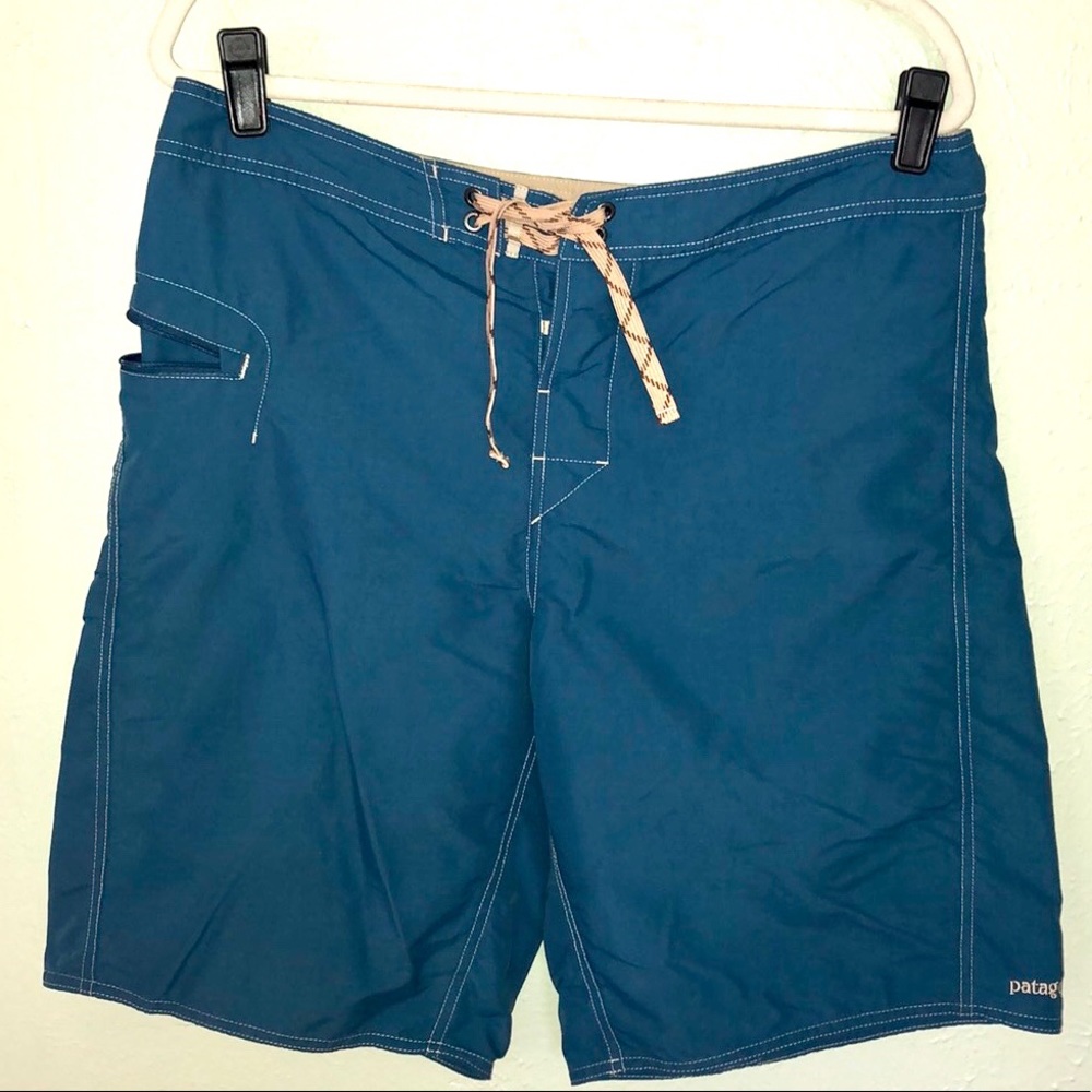 Patagonia Packable Men’s Board Shorts Sz 35